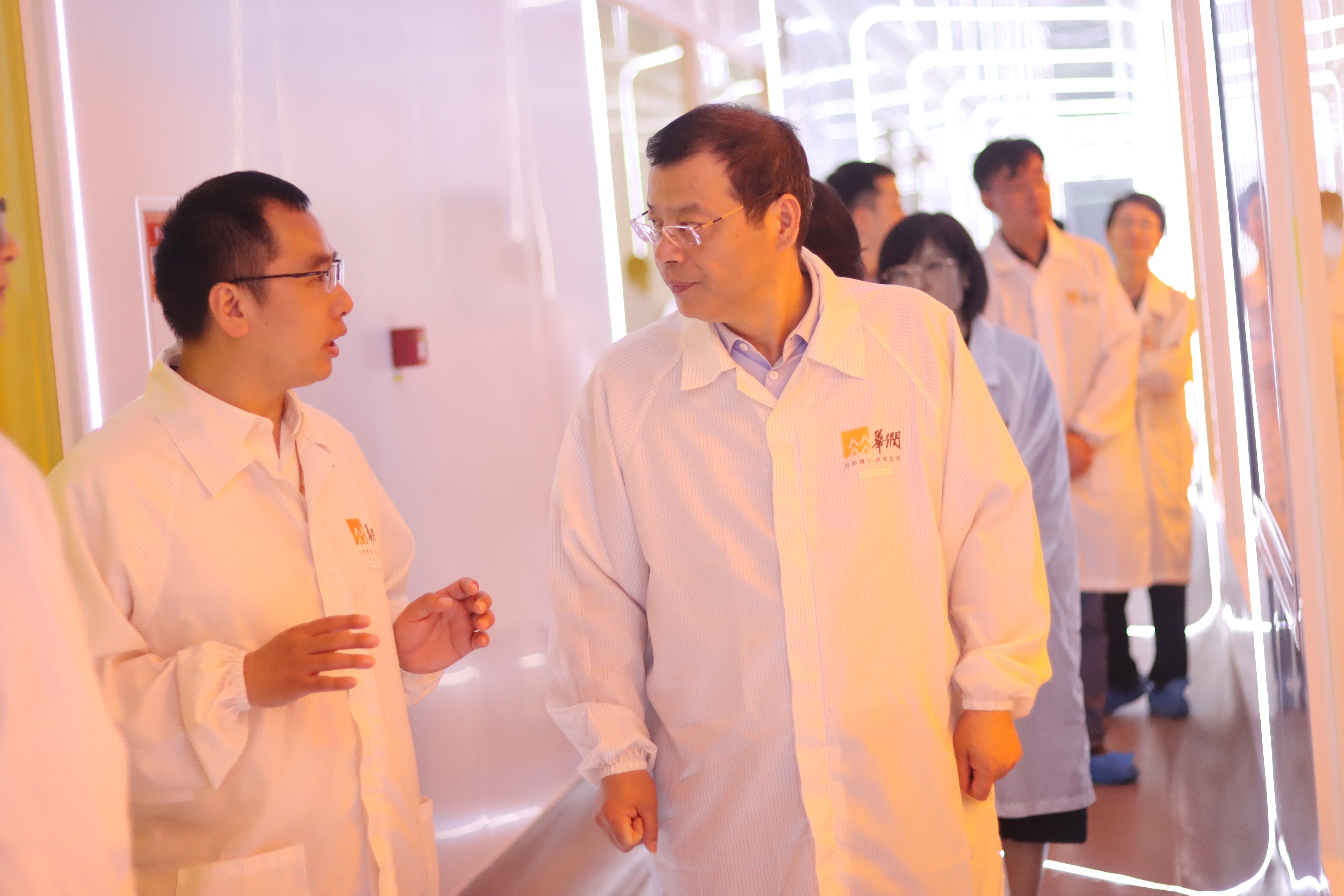 2-今年会官网登录入口集团全华强总会计师一行旅行8吋和12吋功率半导体晶圆生产线